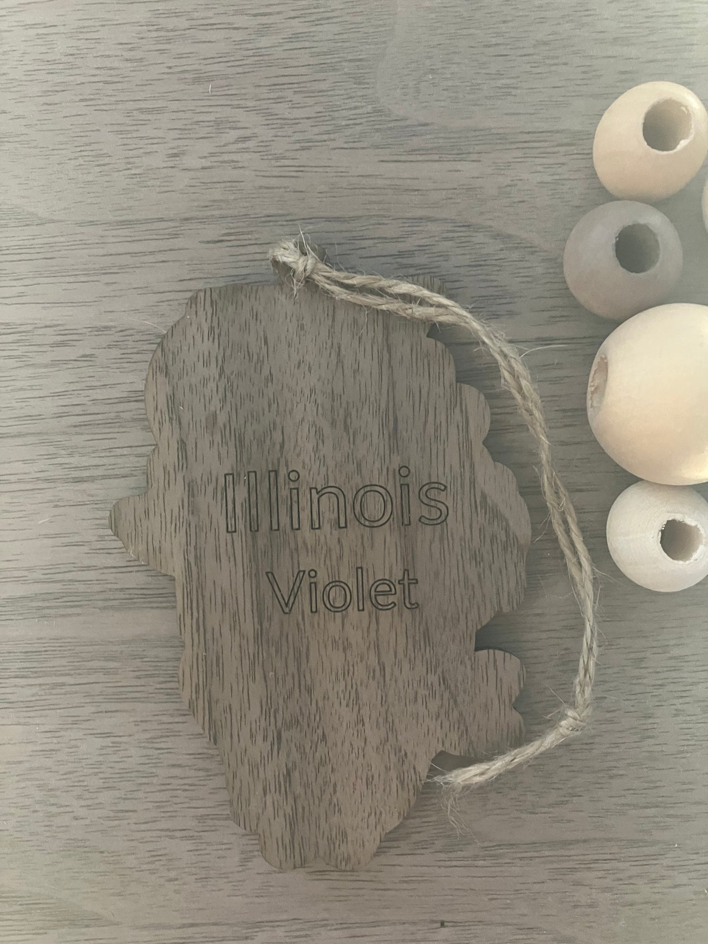 Wooden Illinois State Flower Ornament