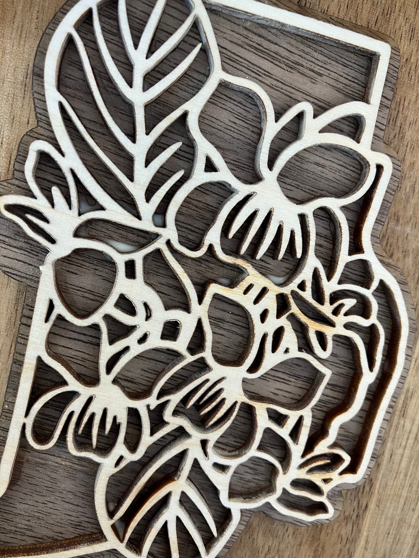 Wooden Rhode Island State Flower Ornament