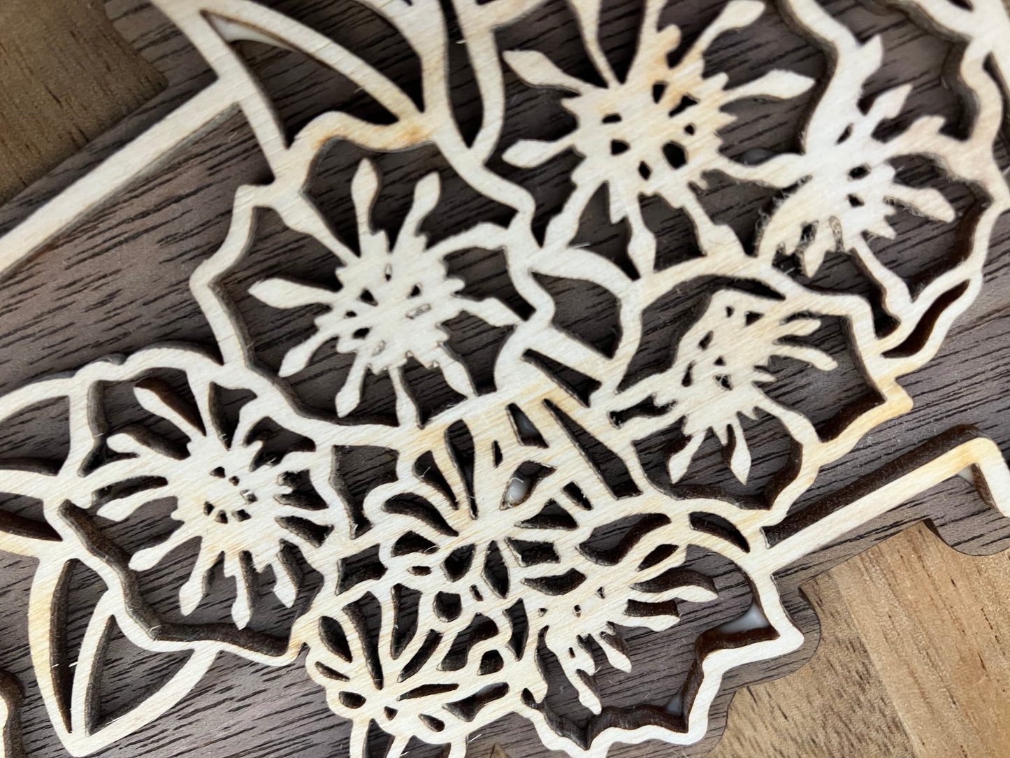 Wooden Pennsylvania State Flower Ornament