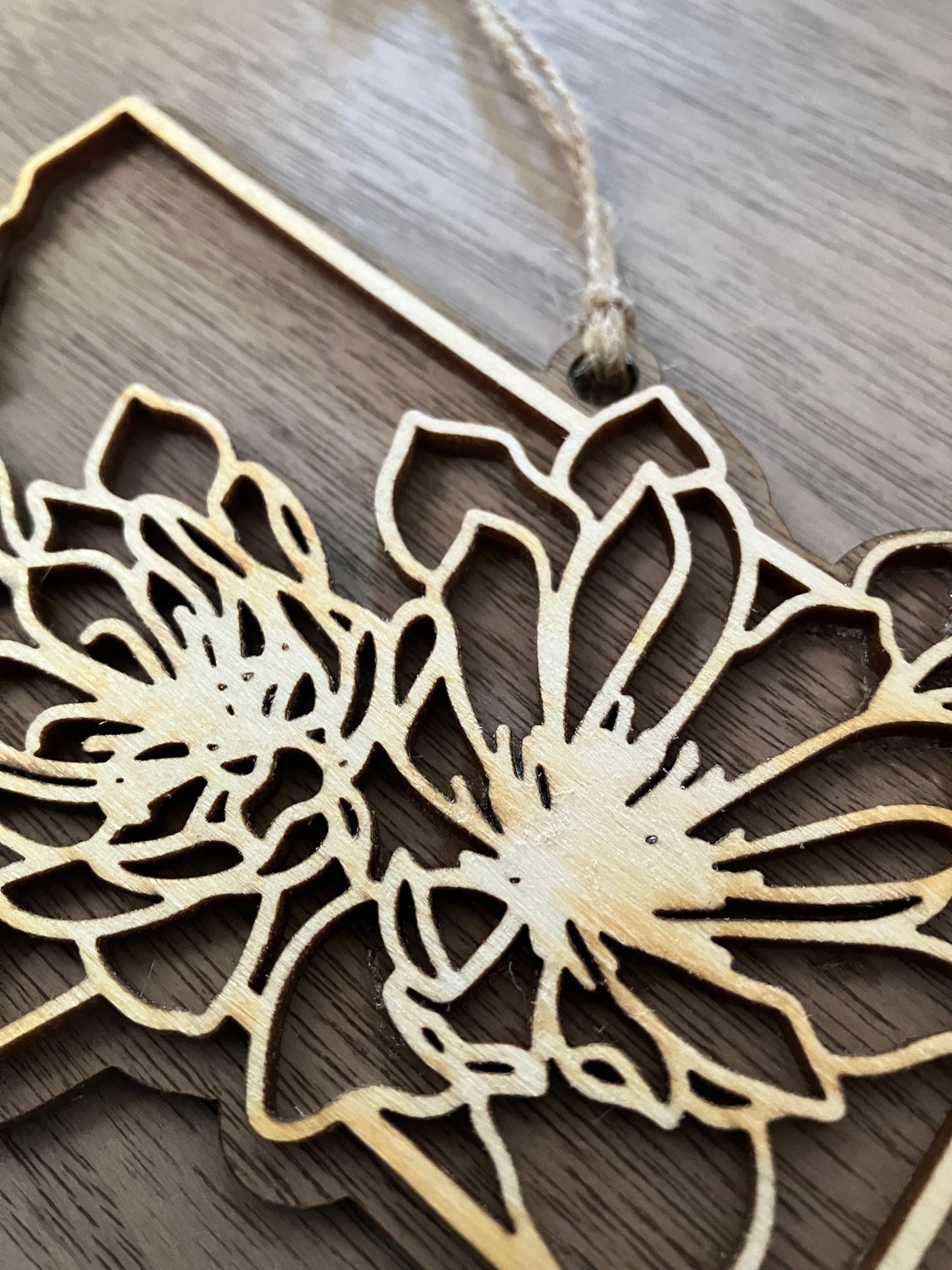 Wooden Montana State Flower Ornament