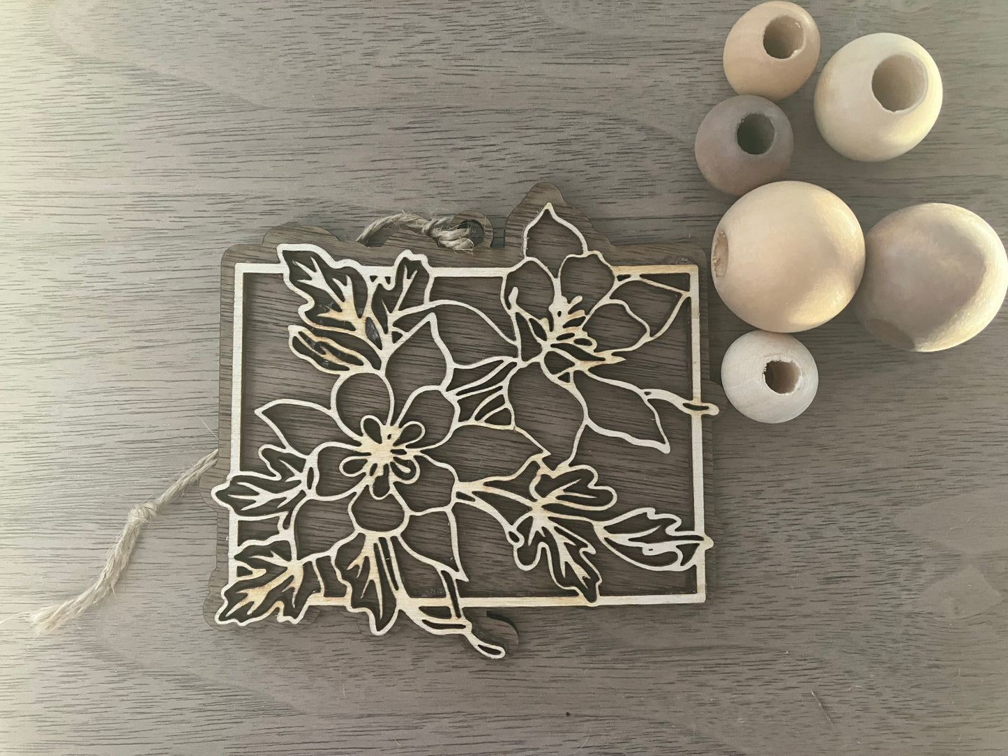 Wooden Colorado State Flower Ornament