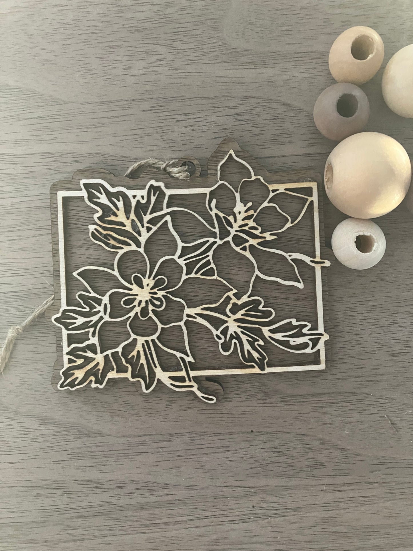 Wooden Colorado State Flower Ornament