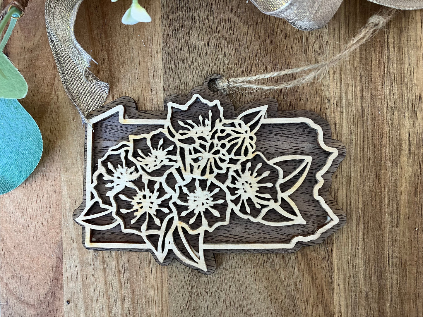 Wooden Pennsylvania State Flower Ornament