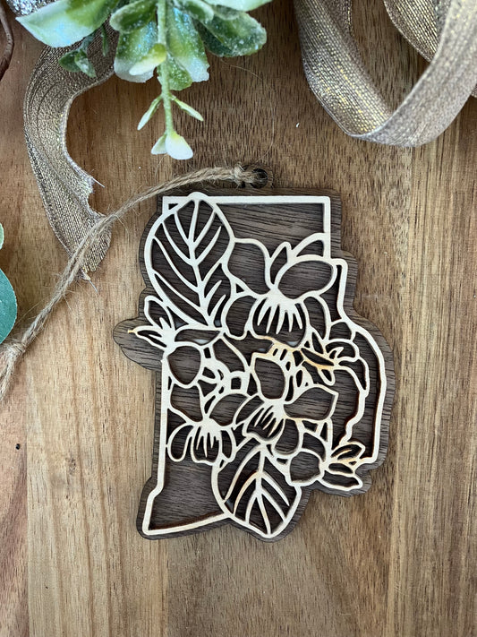Wooden Rhode Island State Flower Ornament